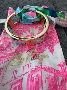 Lilly Pulitzer bracelet nwt and gift pouch